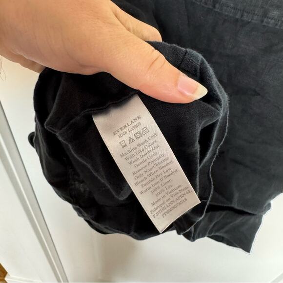 Everlane 100% Linen Black Button Front Boxy Crop Flowy Tank Top Size 2 - Picture 7 of 7